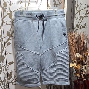 Akademiks Men’s Fleece Shorts
